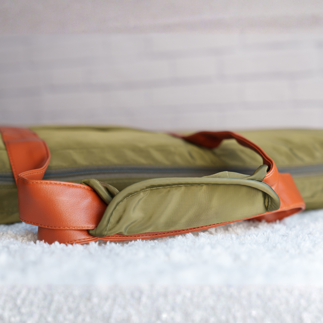 Finn Travel Bed